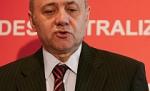 Boc admite că Irinel Popescu a fost demis la CNAS din raţiuni politice
