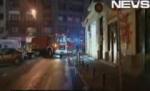 Incendiu pe Calea Victoriei din Capitală, după ce acoperişul unui bloc a luat foc (VIDEO)