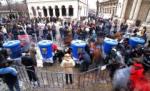 Credincioşii sărbătoresc Boboteaza: Mii de oameni, aşteptaţi la biserici