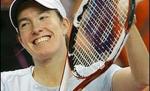 Henin revine de la 0-1 şi se califică în turul 4 la Melbourne. Clijsters, zdrobită de Petrova