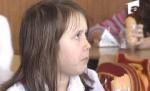 Cornul şi laptele, înlocuite cu mese calde în şcolile din Capitală (VIDEO)