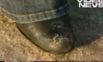 Cum arată pantofii, după o zi de umblat prin zăpezile Capitalei? (VIDEO)