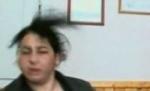 Incident violent într-o şcoală din Mureş: Profesoară agresivă, pălmuită de un poliţist (VIDEO)