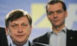 Crin Antonescu, reales preşedinte al PNL. Ludovic Orban, învins fără drept de apel (VIDEO)
