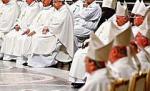Vaticanul acuză o campanie ?a urii? anti-catolică şi contra Papei
