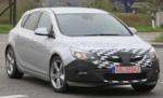 Viitorul Opel Astra GSI, surprins în fotografii spion (FOTO)