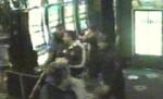 Slatina. 10 oameni cu topoare i-au bătut pe bodyguarzii unui cazino, sub ochii unor poliţişti (VIDEO)