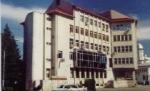 SNLO trimite 8.000 de angajaţi în şomaj tehnic, dar finanţează cluburi şi baze sportive 