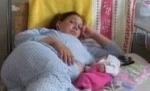 Guvernul va anula alocaţia oferită mamelor la naştere şi tinerilor la prima căsătorie