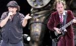 Alarmă falsă cu bombă la show-ul AC/DC. Un bucureştean, cercetat de autorităţi