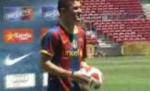 David Villa trece testul medical şi este prezentat de Barcelona în faţa a 25.000 de fani (VIDEO)