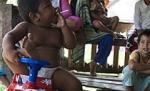 Indonezia: Copil de doi ani fumează 40 de ţigări zilnic (VIDEO)
