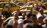 Taximetriştii independenţi intră în grevă japoneză şi se alătură oricăror proteste de stradă