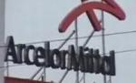 Şapte persoane, reţinute pentru furt de tablă din combinatul Arcelor Mittal Galaţi. Doi poliţişti, printre arestaţi
