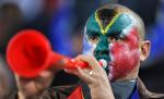 Te enervează vuvuzelele? Află cum poţi reduce impactul lor în timpul transmisiunilor TV