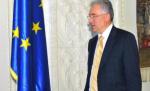 Ministrul Economiei joacă la bursă fără să spună ce cumpără şi ce nu
