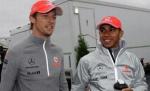 Hamilton şi Button vor să ridice moralul ţării, după eşecul Angliei la Mondiale