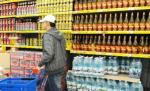 Scumpirile de la 1 iulie împing românii să cumpere de la vecini (VIDEO)