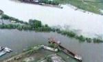 Autorităţile au decis construirea unui dig de 4,5 km pentru a evita inundarea oraşului Galaţi. Ultima soluţie, inundarea Luncii Dunării