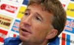 Dan Petrescu nu dă nicio şansă Stelei în lupta pentru titlu