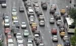 Circulaţie îngreunată pe DN1, la ieşirea din Bucureşti. Şoferii merg spre staţiunile montane şi mitingul aviatic de la Otopeni