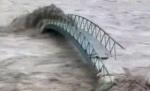 Covasna. Femeie surprinsă de viitură şi aproximativ 25 de case inundate