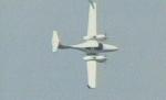 Spectacol aviatic la Ghimbav. Şapte piloţi străini au făcut zboruri demonstrative, iar Radu Berceanu a pilotat un avion de agrement (VIDEO)