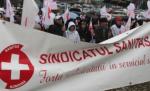 Sute de sindicalişti 