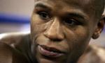 Boxerul Floyd Mayweather, dat în urmărire de poliţia din Las Vegas
