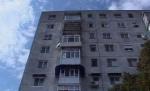 Craiova. Un profesor s-a aruncat de la etaj, din cauza datoriilor, în timp ce soţia sa intra în bloc (VIDEO)