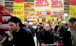 Guvernul vrea să impoziteze cupoanele prin care magazinele acordă reduceri