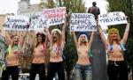 Protest topless în Ucraina, faţă de vizita lui Putin