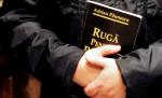Cererea pentru operele lui Păunescu a crescut cu o treime în câteva zile