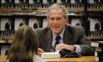 George W. Bush şi-a publicat memoriile: Recunoaşte că a ordonat torturarea liderilor Al Qaeda