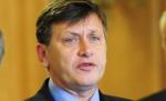 Antonescu: Puterea face scandal că am blocat legi, dar au depăşit cu 30 de zile termenul bugetului de stat