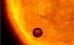 Planetă dintr-o altă galaxie prezentă în Calea Lactee. Este mai mare de 1,5 ori decât Jupiter