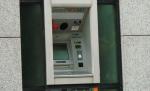 Jaf în Capitală: Mai mulţi bărbaţi mascaţi au spart un bancomat