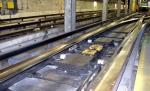 A salvat un bărbat picat pe şinele metroului ca să nu întârzie la serviciu
