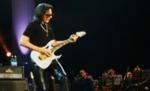 Steve Vai, concert incendiar la Sala Polivalentă: Peste 5.000 de oameni au fost prezenţi