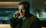Ewan McGregor, ameninţat în versuri cu moartea: "Şi te voi privi în ochi în timp ce voi răsuci cuţitul..."