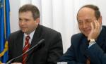 Băsescu l-a decorat pe fostul procuror general Botoş, în mandatul căruia a fugit Hayssam 