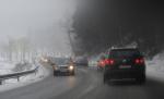 Trafic îngreunat de ninsori în mai multe judeţe. Vezi situaţia drumurilor naţionale 