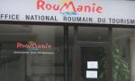 Imaginea oficială a României în Franţa: Uşi închise, logo vechi, anunţuri false