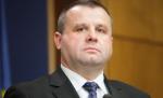  Ministrul Muncii dă pilde şi propăvăduieşte un Cod al Muncii creştin: Ridicaţi-vă şi munciţi