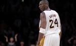 Thriller în Los Angeles: Lakers câştigă după trei reprize de prelungiri în faţa lui Suns