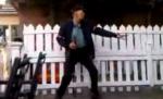 Un bătrân face senzaţie: Dansează ca la 20 de ani, pe muzică rock