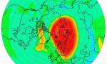 O gaură de dimensiuni record în stratul de ozon va cauza o primăvară "de foc"