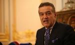 Becali, dat afară din Ghencea pentru neplata chiriei: Vrea să plece cu scaunele şi nocturna