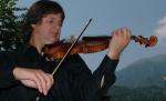 Două viori istorice, între care una Stradivarius din 1694, în concert la Sala Radio, pe 13 mai 