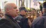 Incidente între tinerii liberali şi jandarmi la marşul TNL din Piaţa Victoriei